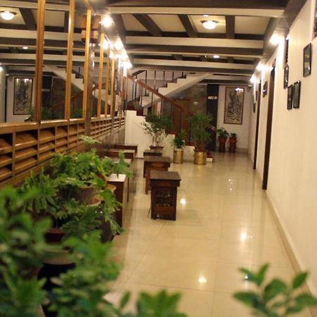 Hotel Tarayana Ґанґток Екстер'єр фото