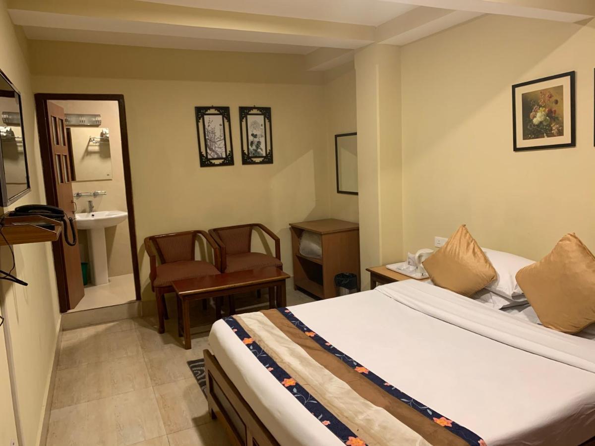 Hotel Tarayana Ґанґток Екстер'єр фото