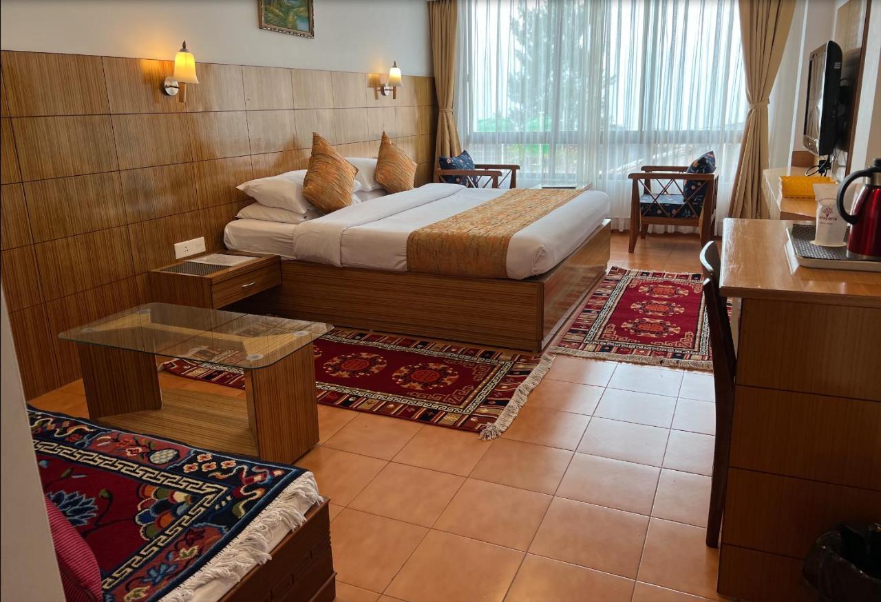 Hotel Tarayana Ґанґток Екстер'єр фото