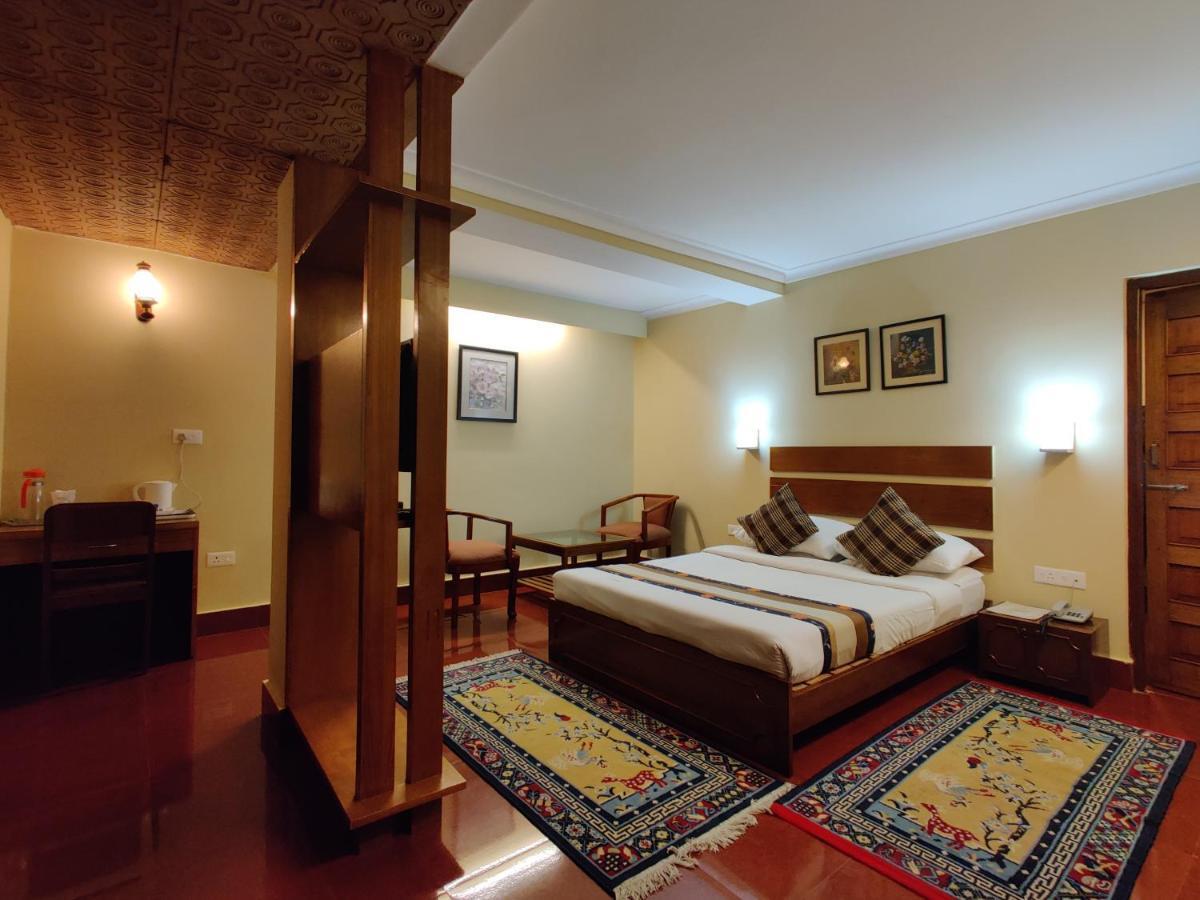 Hotel Tarayana Ґанґток Екстер'єр фото