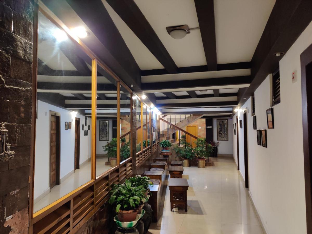 Hotel Tarayana Ґанґток Екстер'єр фото