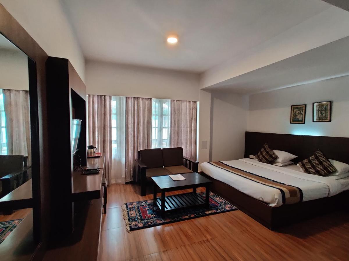 Hotel Tarayana Ґанґток Екстер'єр фото