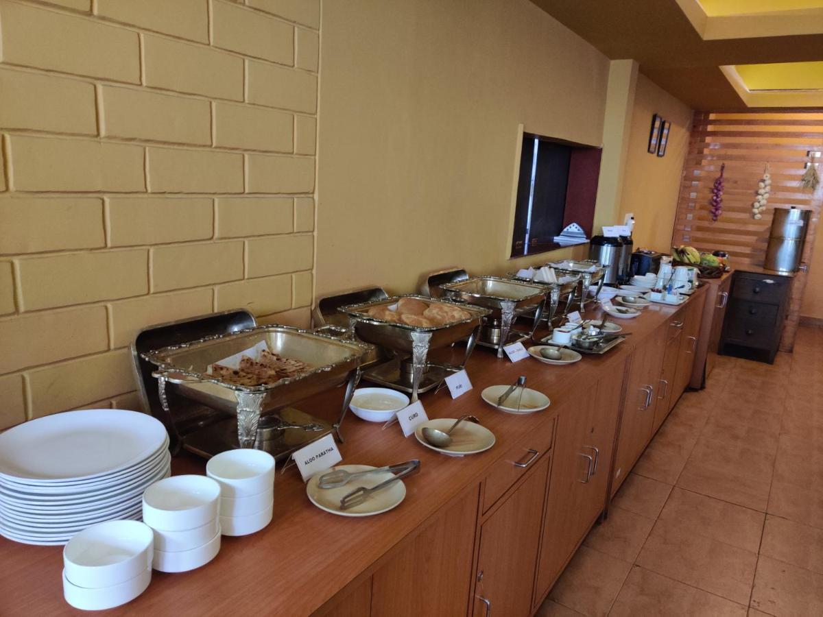Hotel Tarayana Ґанґток Екстер'єр фото